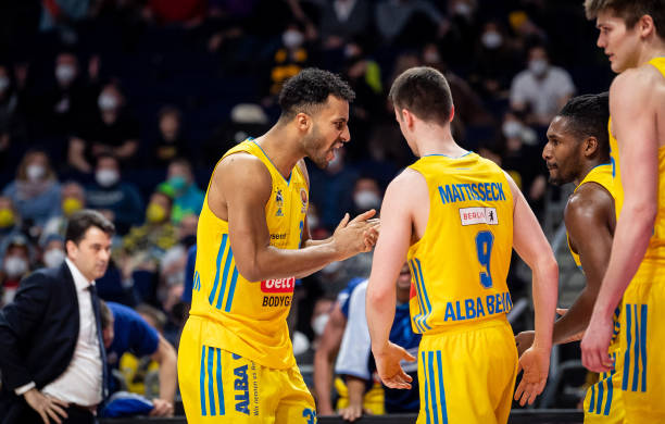 老交替仍在 老交替仍在